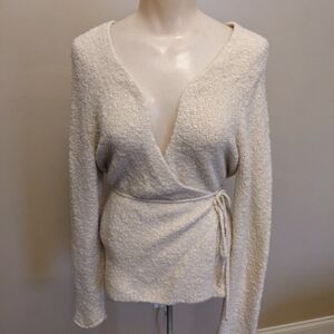 Moda International Cream V-Neck Wool Blend Boucle Sweater Wrap Design
